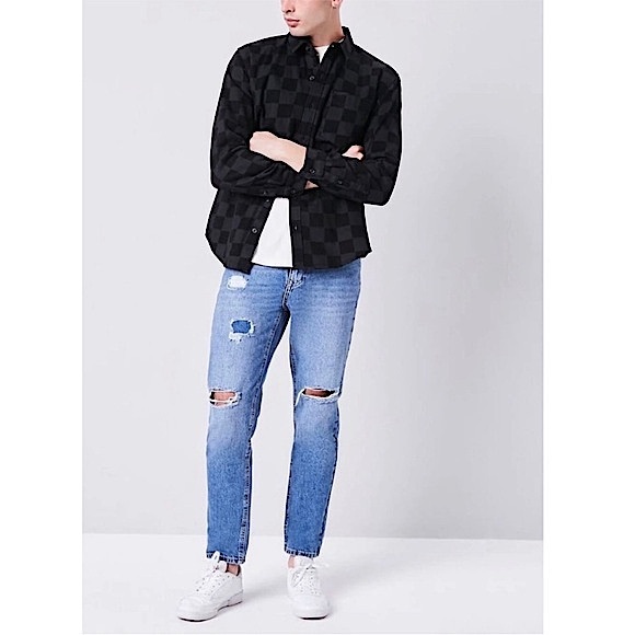 FOREVER21 MENS BLACK CHECKERED BUTTONED FRONT SHIRT SIZE MEDIUM - Picture 2 of 6